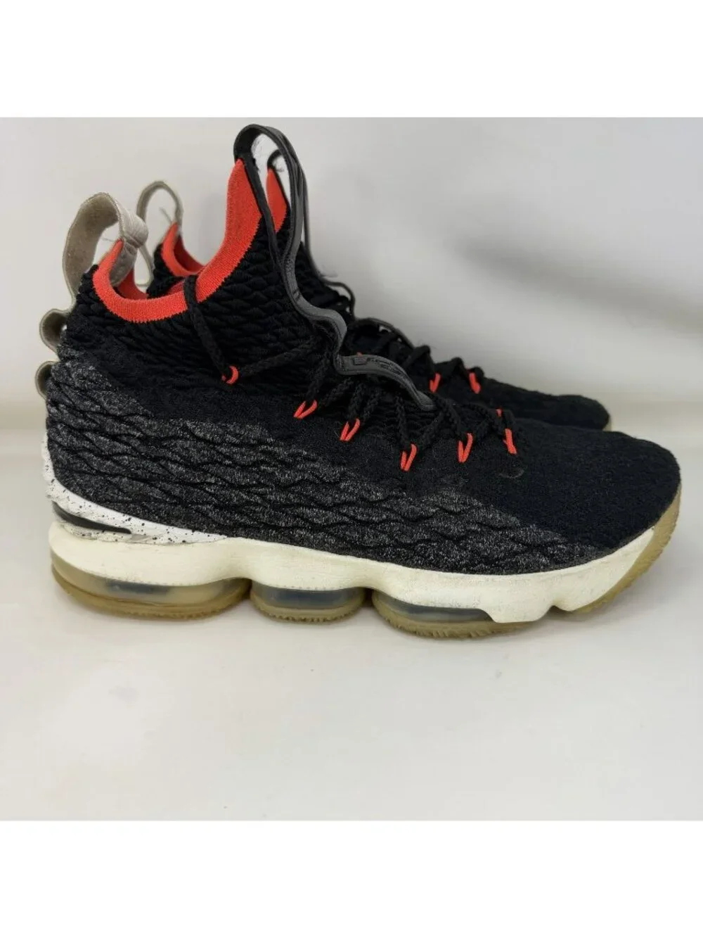 Nike LeBron XV 15 Black Sail Bright Crimson Basketball Shoes Black Men’s Size 9